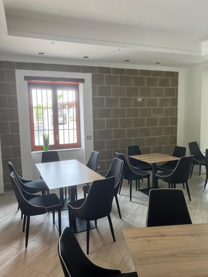 Atomos Bed & Breakfast Alvignano Bagian luar foto
