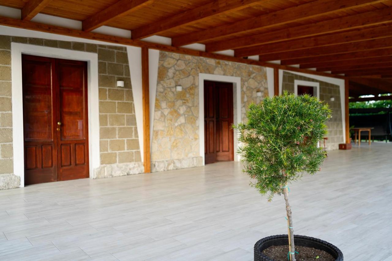 Atomos Bed & Breakfast Alvignano Bagian luar foto