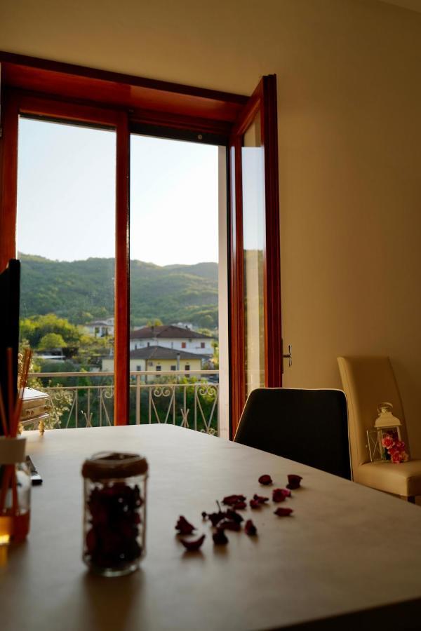 Atomos Bed & Breakfast Alvignano Bagian luar foto