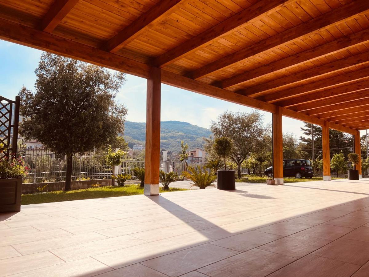 Atomos Bed & Breakfast Alvignano Bagian luar foto