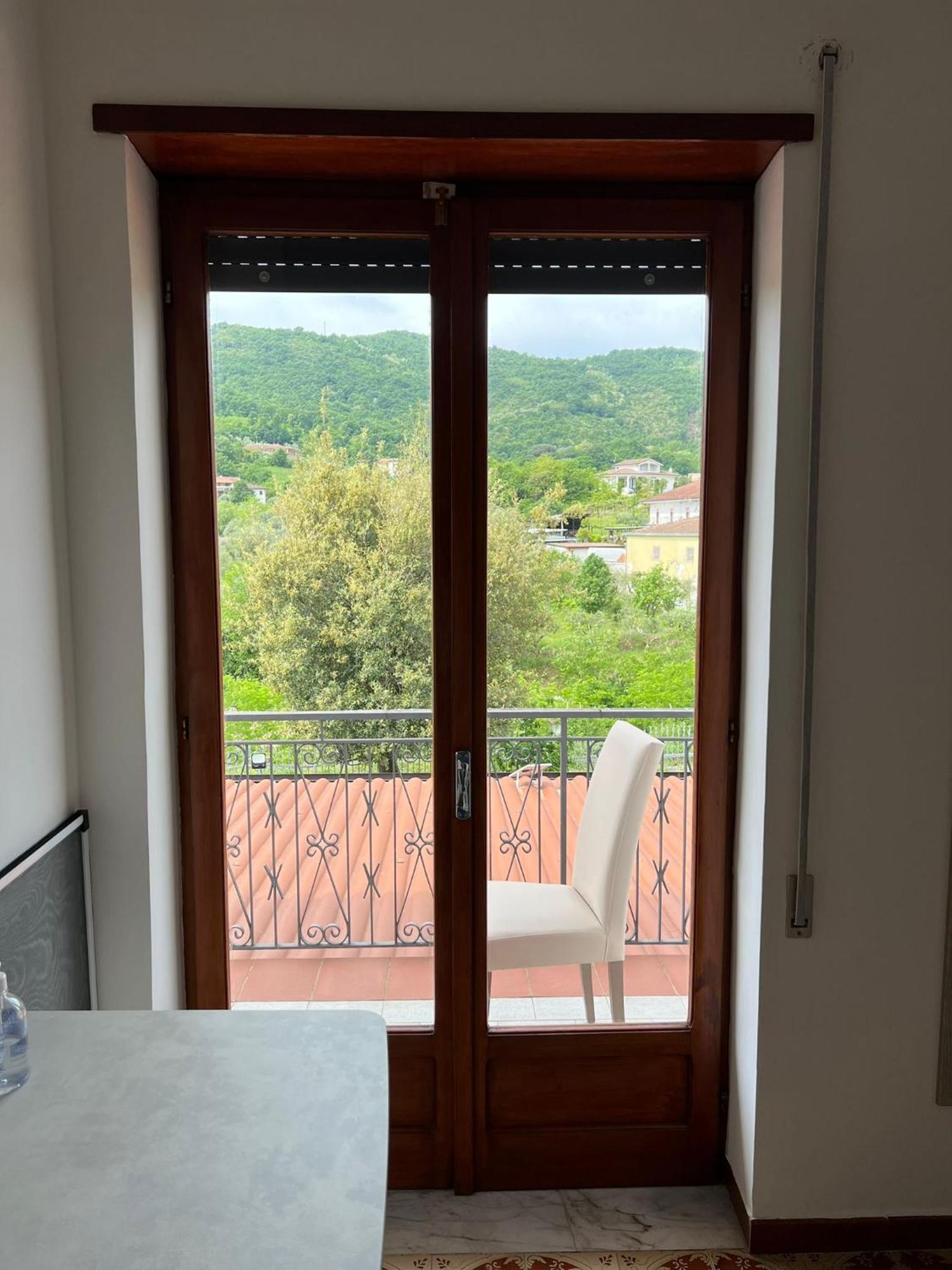 Atomos Bed & Breakfast Alvignano Bagian luar foto